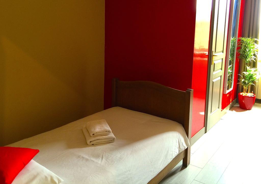 L'Estaminet Hotel Mazille Стая снимка